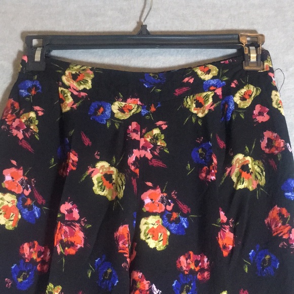 ATMOSPHERE Comfy Stylish Floral Print Palazzo Pants with Elastic Insert Back - Picture 3 of 16
